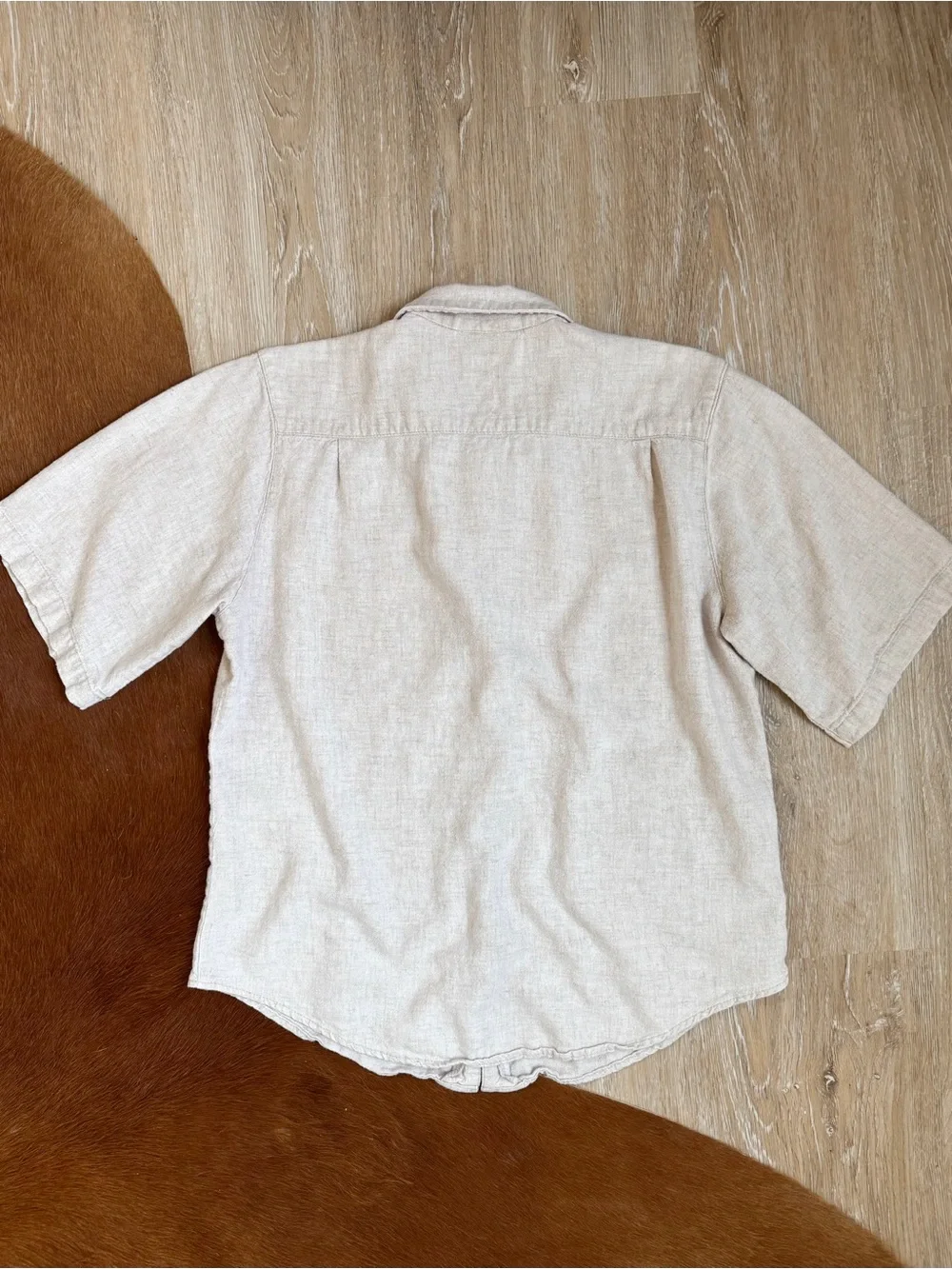 Vintage Linen Rayon Short-Sleeve Button-Up Shirt Beige | Oversized Relaxed Fit - Picture 4 of 6